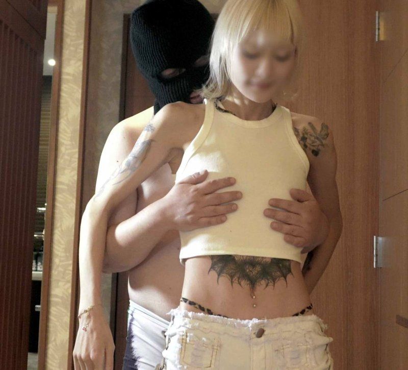 女優引退後首次衝擊影像！輪盤遊戲與白人巨根交互性交,中出完結 前篇